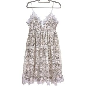 Hidden Label White Lace Boho Dress Size M Adjustable Straps Lined Summer